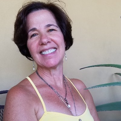 Profile Picture of Phyllis Crawford (@Phyllis19384880) on Twitter