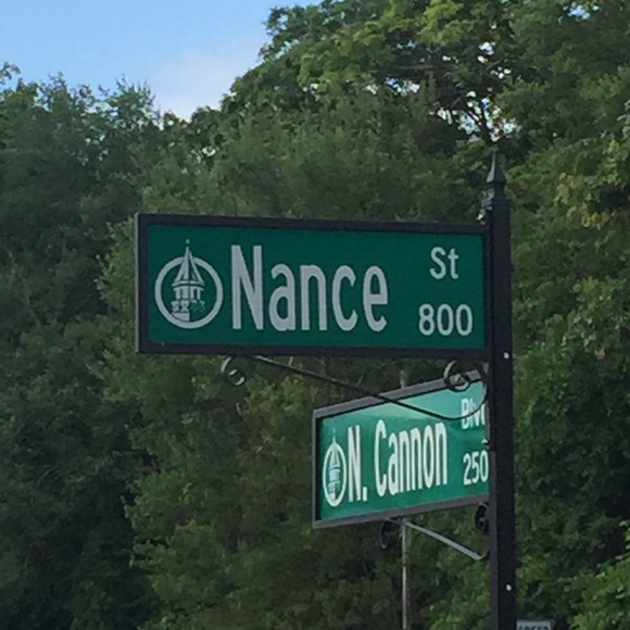 Profile Picture of Jeff Nance (@jnance9) on Poshmark