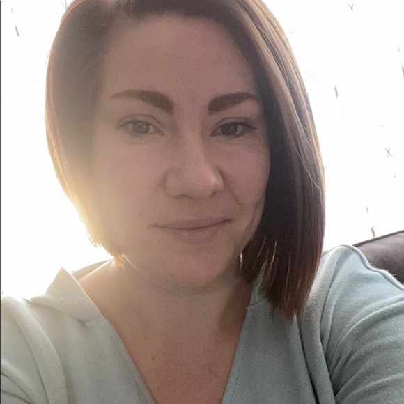 Profile Picture of Tasha Baddock (@tmcbad) on Poshmark