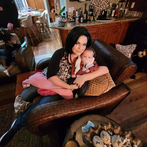 Profile Picture of Erika Price (@erikaprice672) on Poshmark