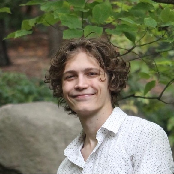 Profile Picture of James Eberle (@james_eberle) on Poshmark