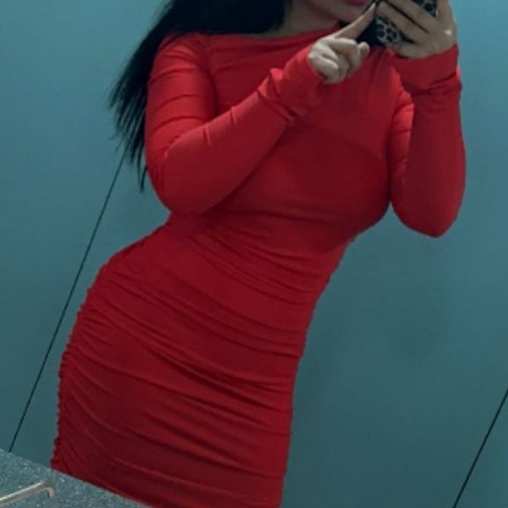 Profile Picture of monikamoniF (@monikamonif) on Tiktok