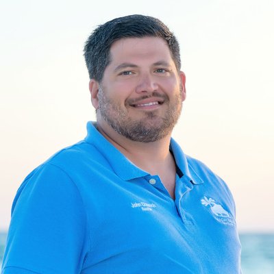 Profile Picture of John Claunch (@BeachClaunch) on Twitter