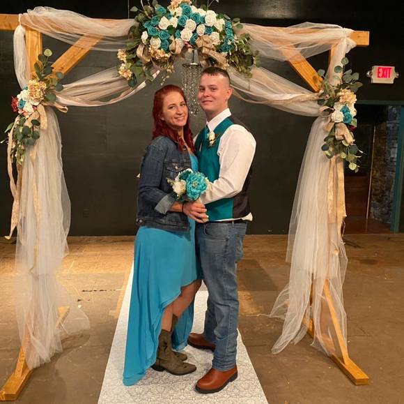 Profile Picture of Austin Adams (@austinadams128) on Poshmark