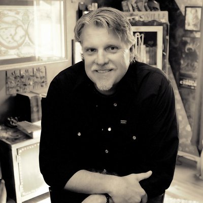 Profile Picture of Mike Duran (@MikeDuranAuthor) on Twitter