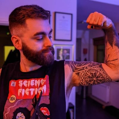 Profile Picture of Joel, Boy-Witch (@DeeperCrossing) on Twitter