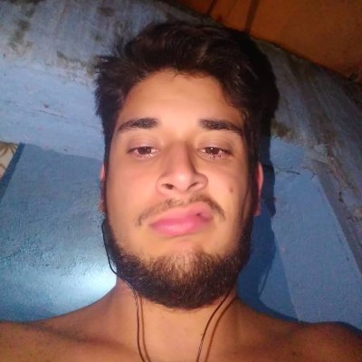 Profile Picture of Kevin Flores (@kevin_1109) on Twitter