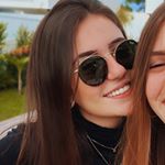 Profile Picture of Victoria Stavale Warren (@vicwarren) on Instagram