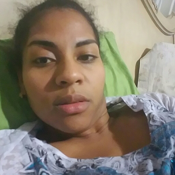 Profile Picture of Jeraldin Taveras (@jeraldint) on Poshmark