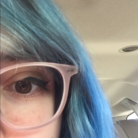 Profile Picture of Sophie Ohlstein (@neenatheween) on Poshmark