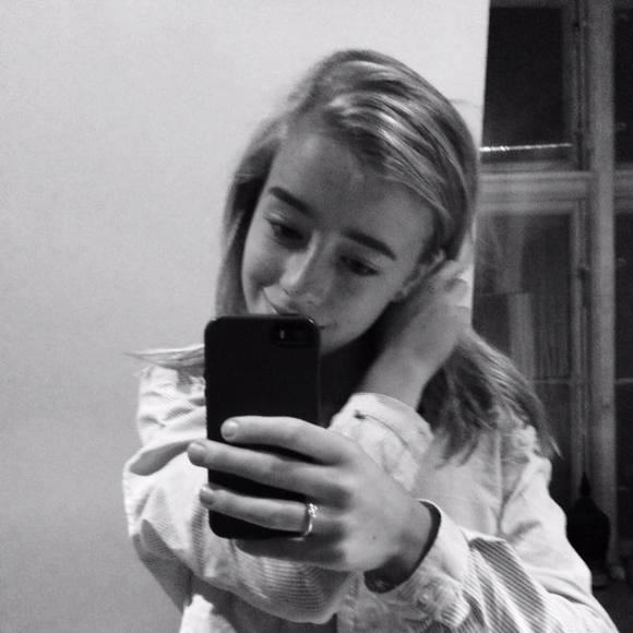 Profile Picture of Filippa Vallentin (@filippav) on Poshmark