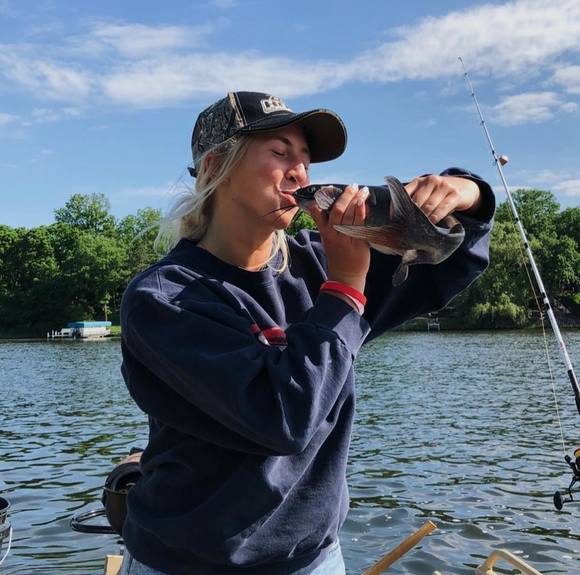 Profile Picture of Kennedy Pexa (@kpexa20) on Poshmark