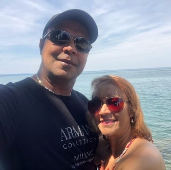 Profile Picture of Razie Baksh (@bibi_b17) on Poshmark