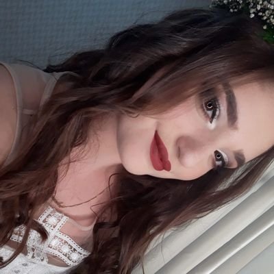 Profile Picture of Amanda Nora (@AmandaNora10) on Twitter