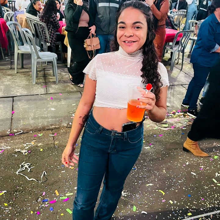 Profile Picture of tg deles✨😘 (@taynara.gabriellyyy) on Tiktok