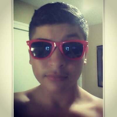 Profile Picture of Rene Giovanni Moreno (@fluffydude55) on Twitter