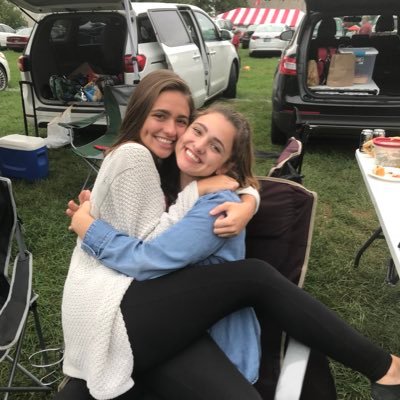 Profile Picture of Ava Thompson (@avathompson_) on Twitter