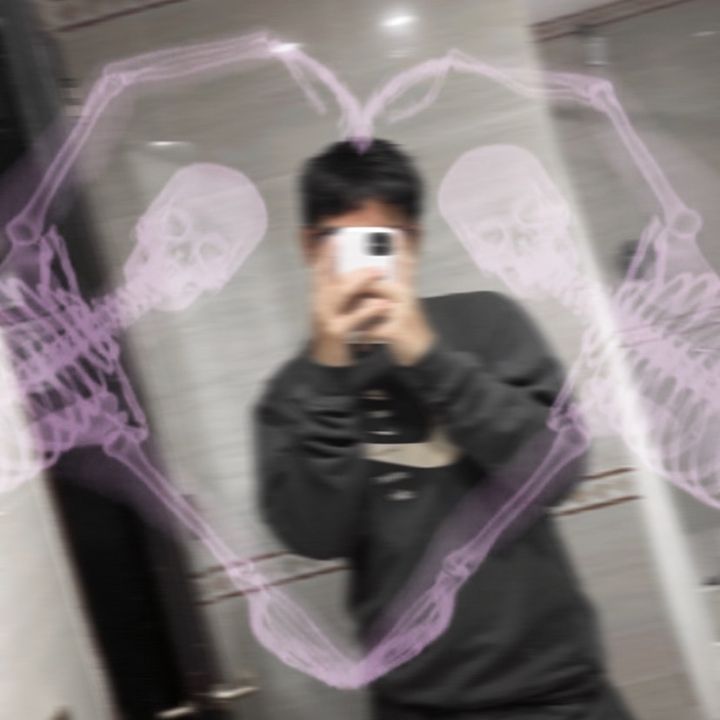 Profile Picture of 🤍⚽️ (@hibbert_19) on Tiktok