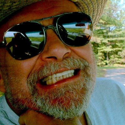 Profile Picture of Andrew Mrozek (@MrozekAndrew) on Twitter