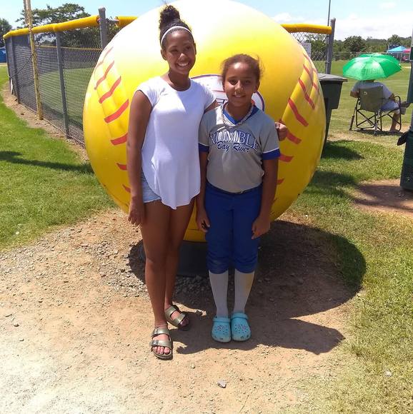 Profile Picture of Vickey Brown (@vickeybrown614) on Poshmark