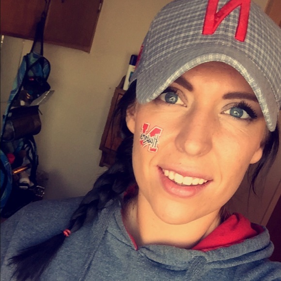 Profile Picture of Katelyn Downing (@kdowning313) on Poshmark