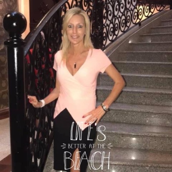 Profile Picture of Beverly Barajas butcher (@bbutcherg) on Poshmark