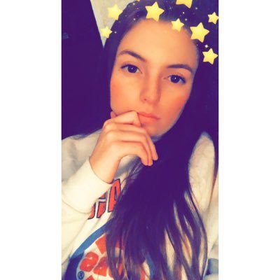 Profile Picture of Kristin Sample (@Smoke_flake_) on Twitter