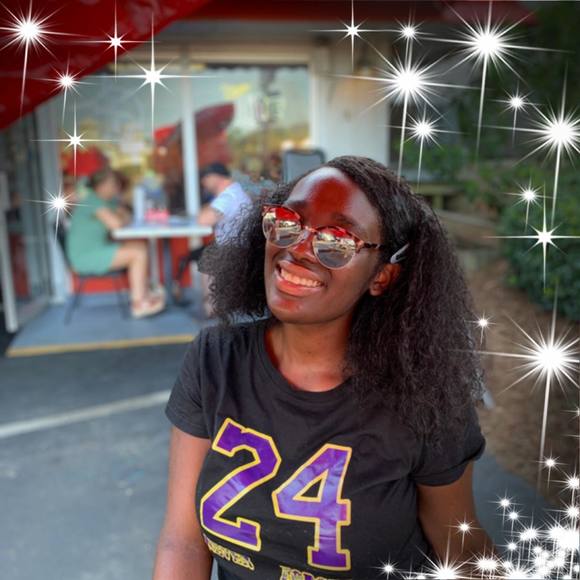 Profile Picture of Mika Walker (@mikamarie13) on Poshmark