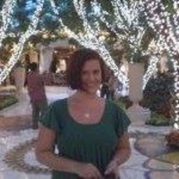 Profile Picture of Crissy Hudson (@crissyhudson) on Poshmark