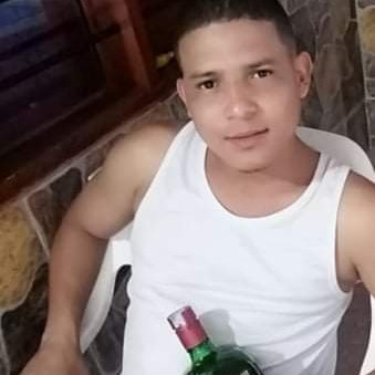 Profile Picture of Roberto Carlos Babilonia Medrano (@Roberto62513008) on Twitter