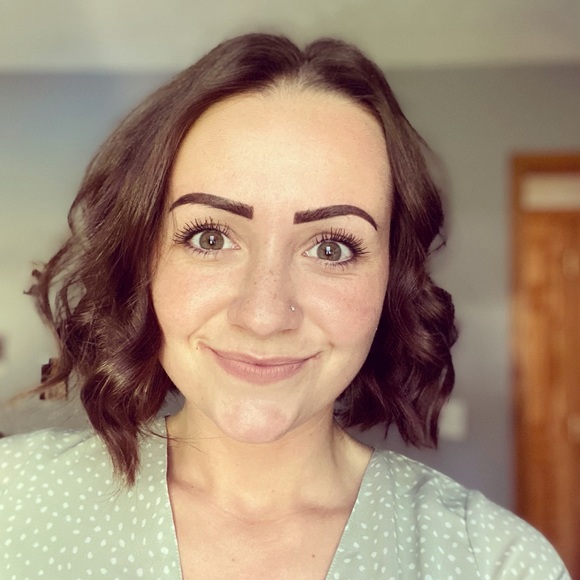 Profile Picture of Savannah Craig (@savannah122884) on Poshmark