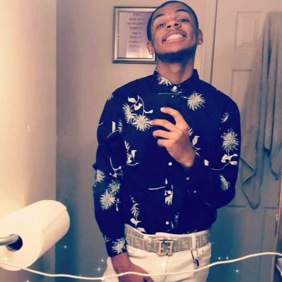 Profile Picture of Michael Montano (@omgitsyourmom) on Poshmark