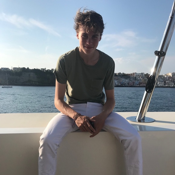 Profile Picture of Liam Runyon (@liamrunit) on Poshmark