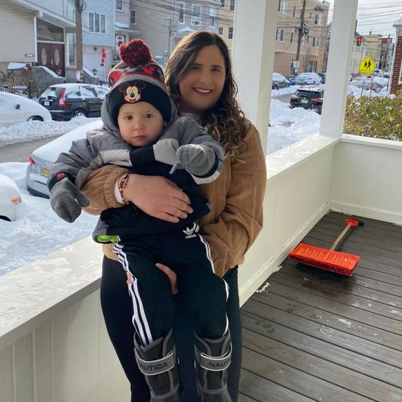 Profile Picture of Stephanie Restrepo (@stephy_xoxo17) on Poshmark