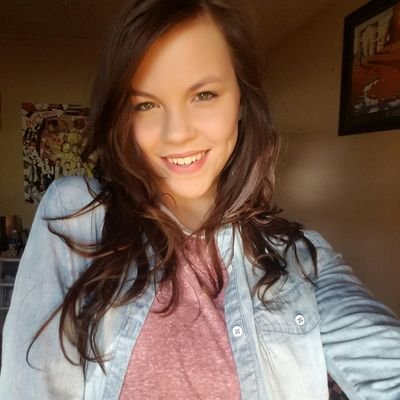 Profile Picture of Tori Lawson. (@_ToriElizabeth) on Twitter