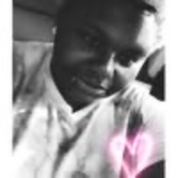 Profile Picture of Carrington Carrington (@carrington73) on Poshmark