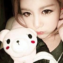 Profile Picture of Nguyễn Phương (@ngphuongluvTara) on Twitter