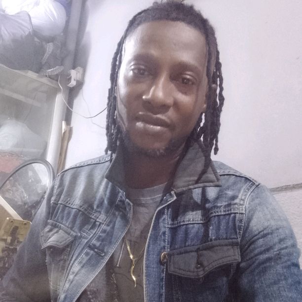 Profile Picture of Christopher Kutowogbe (@christopher.kutow) on Tiktok