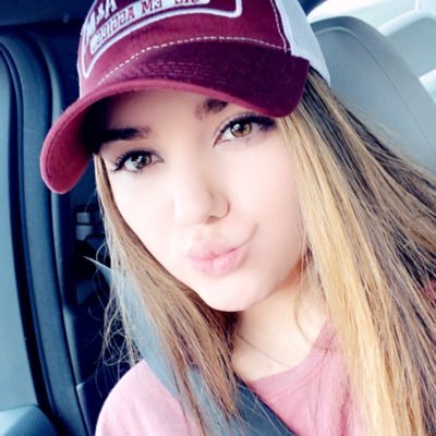 Profile Picture of Emily Quindt (@emilyquindt) on Twitter