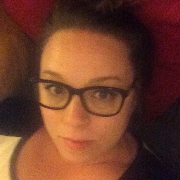 Profile Picture of Jessica Trader (@jessikate775) on Poshmark