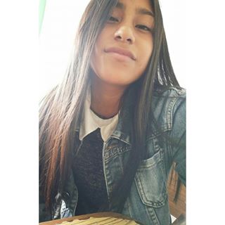 Profile Picture of Alexia Maya (@essaalex.mayaperez) on Facebook