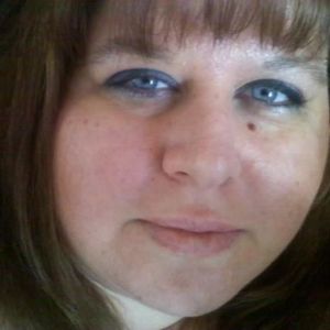 Profile Picture of Liz Doucette (@evil-liz) on Myspace