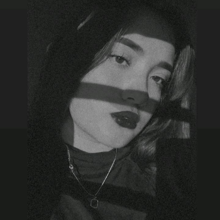 Profile Picture of Stephani Cooper (@stephanicooper) on Tiktok