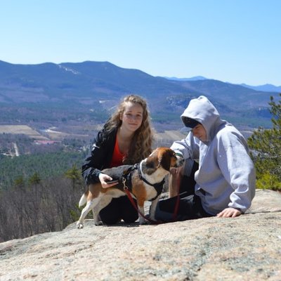 Profile Picture of Hillary Johnson (@Hillarytweetss) on Twitter