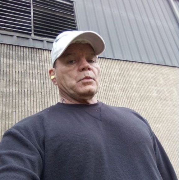 Profile Picture of Richard Surrette (@richardsurrette) on Poshmark