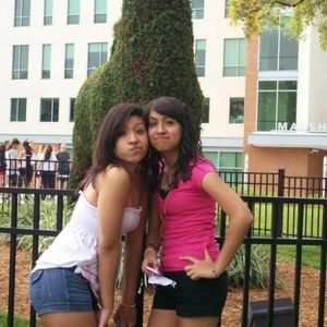 Profile Picture of Kelly Tapia (@luvsskool) on Myspace