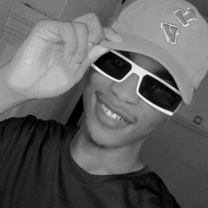 Profile Picture of Scott Lexium (@scott_lexium) on Tiktok