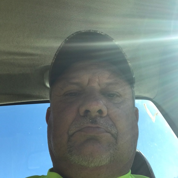 Profile Picture of Jimmy Browning (@jimmybrowning) on Poshmark