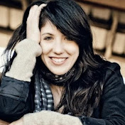 Profile Picture of Hilary Tait (@Hilarypaintslarge) on Youtube