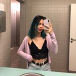 Profile Picture of Phương Khanh tóc màu xanh (@_pkhanhp_) on Instagram